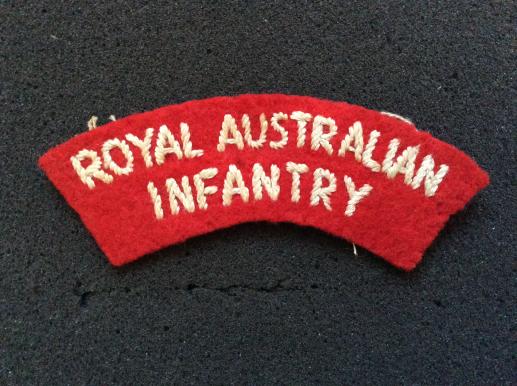 Royal Australian Infantry Cloth Shoulder Title 