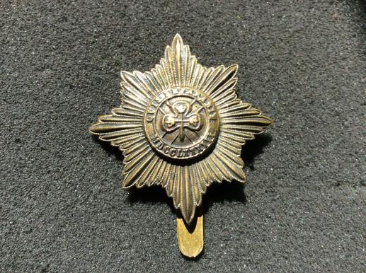 WW1/2 Irish Guards Other Ranks Brass Cap badge