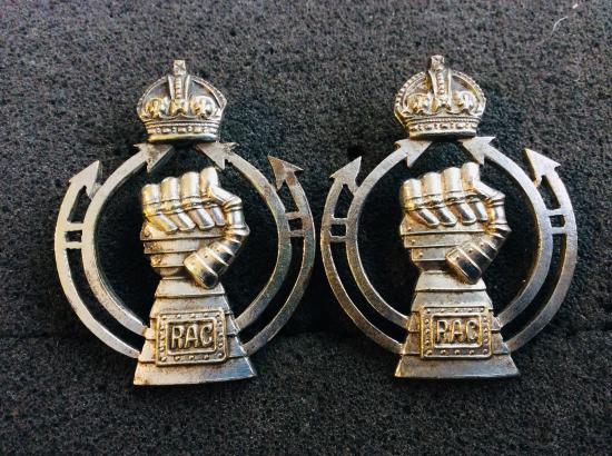 WW2 R.A.C ( Royal Armoured Corps) Silver collars
