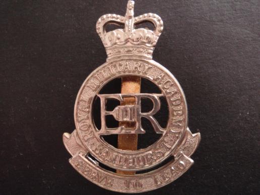 Royal Military Academy Sandhurst w/m Q/C Cap Badge