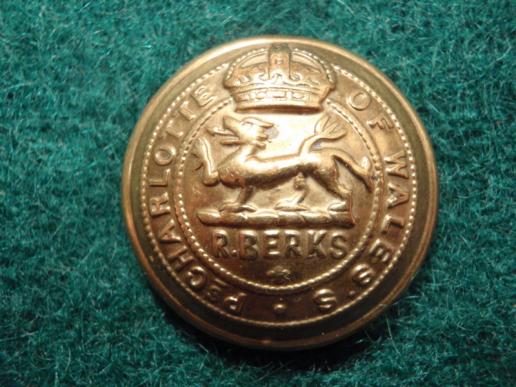 Royal Berkshire Regt Button