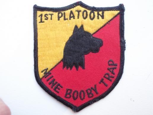 1st Platoon Mine Booby Trap, Dog Handling Team Patch