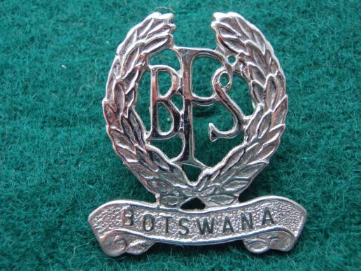 Botswana Police w/m Cap Badge
