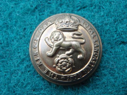 The Kings Own (Royal Lancaster Regt) 1901-20 Button