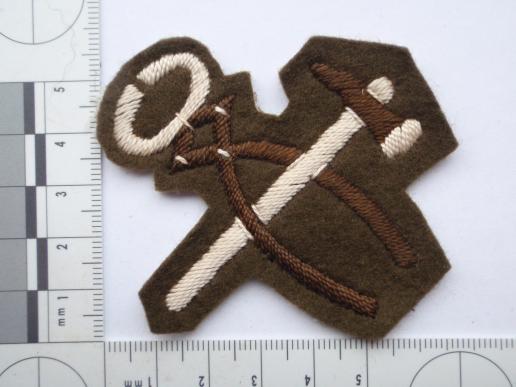 WW2 British Army Armourer/Artificer Trade Badge