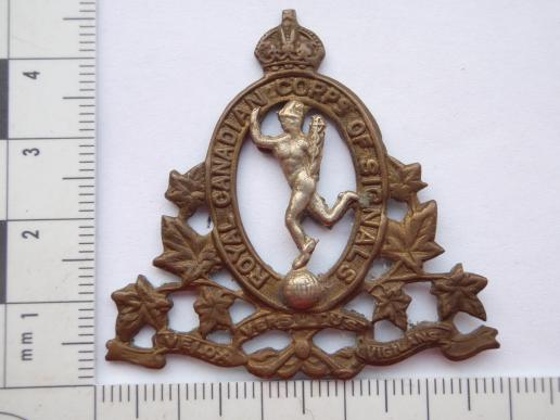 WW11 Royal Canadian Corps of Signals Cap Badge
