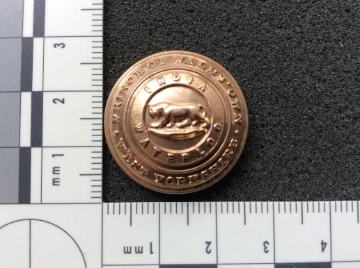 Post 1881 West Yorkshire Regt officers button