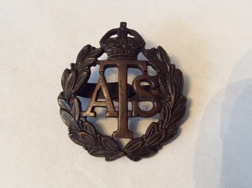 W.W 2 A.T.S Bronze Officers Service Dress Cap badge