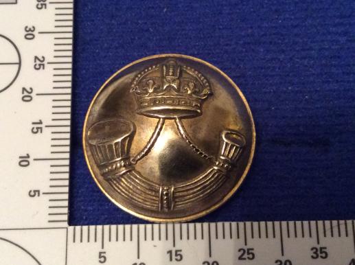 The Durham Light Infantry 1902-46 Officers Button 