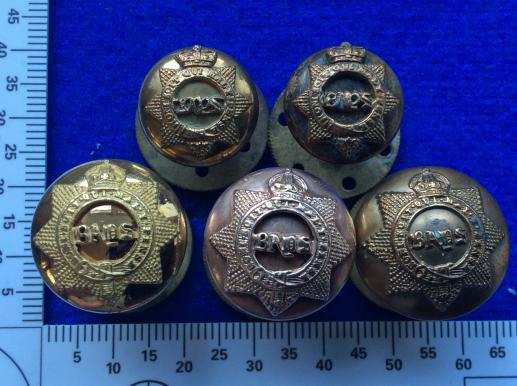 The Queens Bays Officers Shoulder Board Buttons