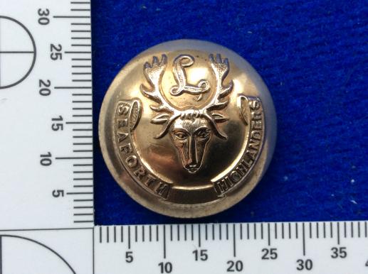 Post 1881 Seaforth Highlanders Gilt Officers Button 