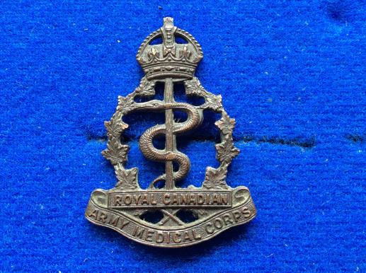 WW2 Royal Canadian Army Medical Corps OSD Cap badge