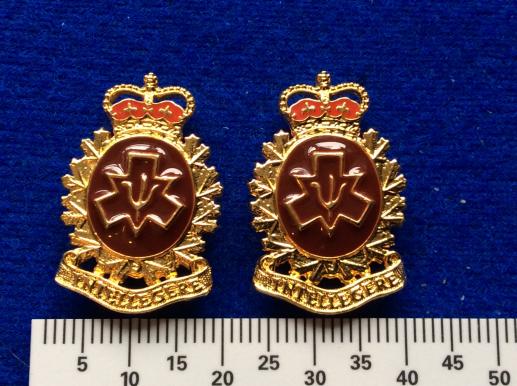 Canadian Armed Forces personnel selection branch collars 
