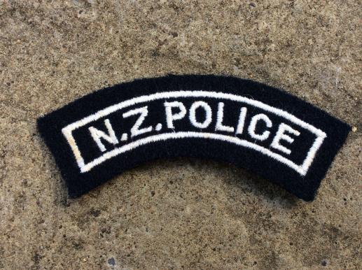 N.Z POLICE cloth Shoulder title 