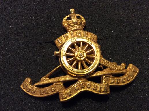 Post 1902 Royal Artillery Officers Gilt Cap badge
