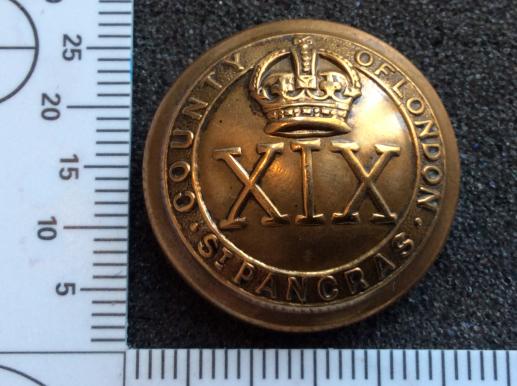 512th ( St Pancras) L.A.A Regiment Royal Artillery Button 