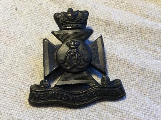 The Wiltshire Regiment Officers Service Dress Cap badge