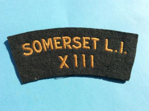 SOMERSET L.I XIII Cloth Shoulder Title 