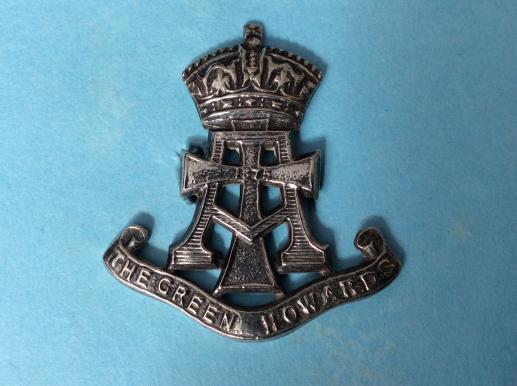 Post 1950 The Green Howard’s Officers Silver Cap badge