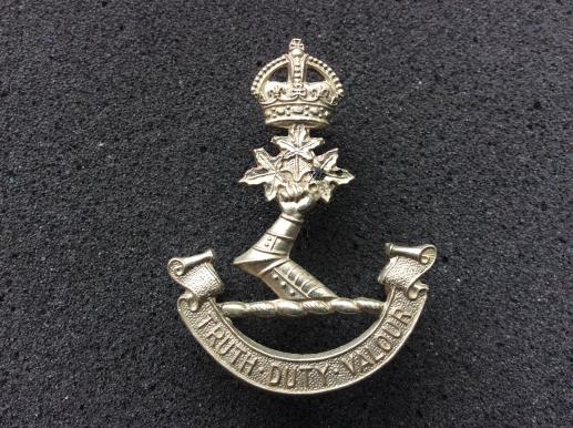 WW2 Canadian Military College Cap badge