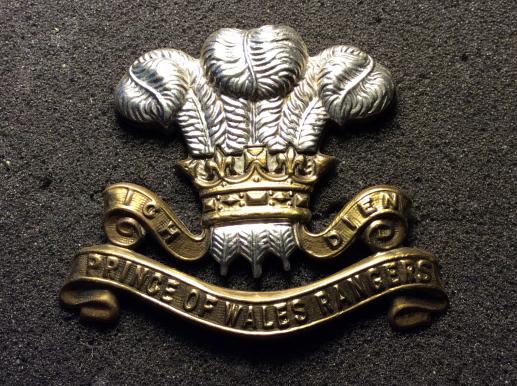 WW2 Canadian The Prince Of Wales Rangers ( MG) Cap badge 