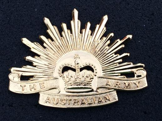Australian Military Forces Current issue Rising Sun Hat badge