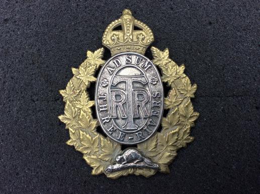 WW2 Canadian The Three Rivers Regiment ( Tank) Cap badge