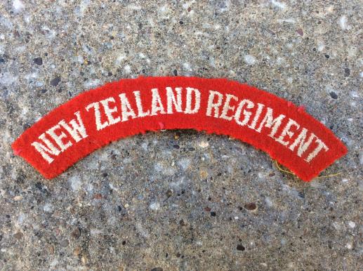 NEW ZEALAND REGIMENT cloth Shoulder title 