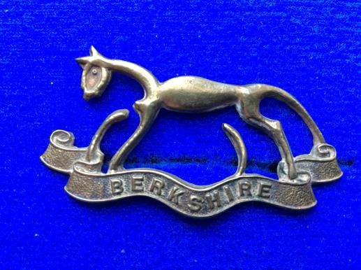 Berkshire Yeomanry Cap Badge by Lambourne Birmingham 