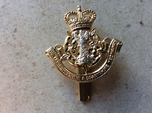The Leicestershire & Derbyshire Yeomanry Anodised Cap badge