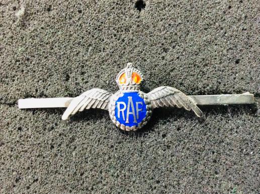 K/C RAF ( Royal Air Force) Silver & enamel tie pin