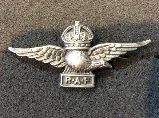 Post 1918 R.A.F ( Royal Air Force) Silver Sweetheart badge