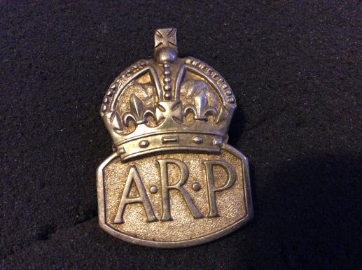 WW2 1938 Hallmarked A.R.P ( Air Raid Patrol) Lapel Badge 
