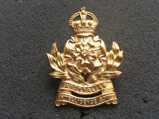 K/C Australian Intelligence Corps 1948-53 Hat/Cap badge