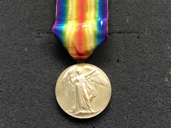 Victory medal , Pte F. WOODMANSEY 33 Bn A.I.F Died France