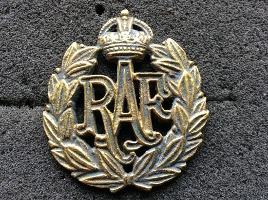 Post 1918 RAF ,Locally Made ( Middle East, India?) Cap Badge