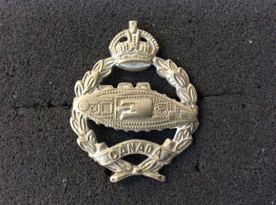 WW2 Canadian Tank Regiment Cap badge