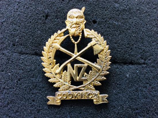 WW1 New Zealand Cook Islands Company Cap badge