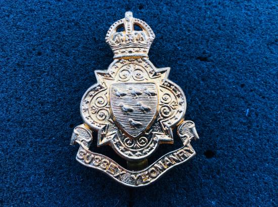 K/C Sussex Yeomanry, gilded brass O.Rs Cap badge