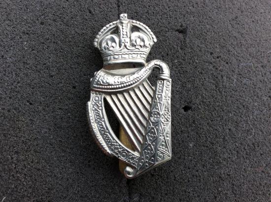 WW1 The 18th County Of London Batt ( London Irish) Cap badge