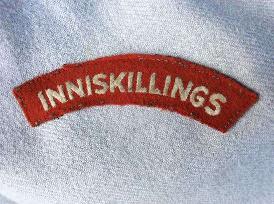 WW2 INNISKILLINGS cloth Shoulder title