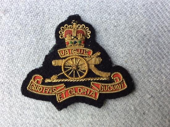 Post 1952 Royal Artillery Officers bullion Beret Badge