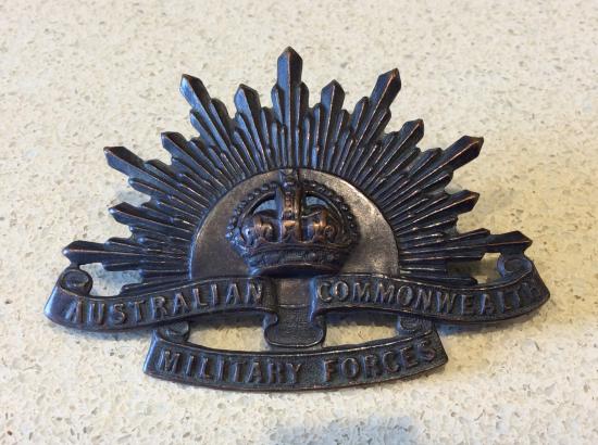 WW1/2 Australian Rising Sun slouch Hat Badge By Stokes