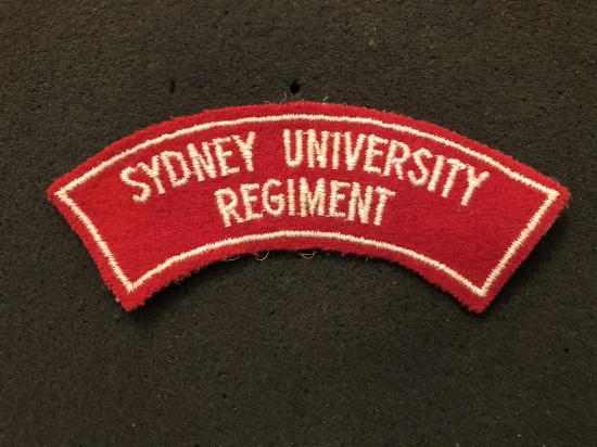 Sydney University Regiment bordered shoulder title