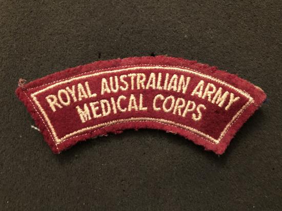Royal Australian Army Medical Corps bordered shoulder title