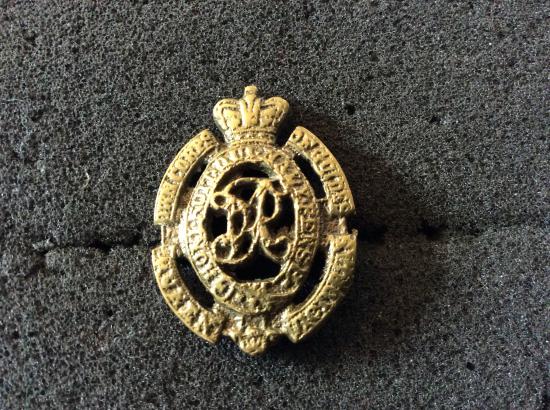 Queens Own Corps Of Guides Regt Cap badge