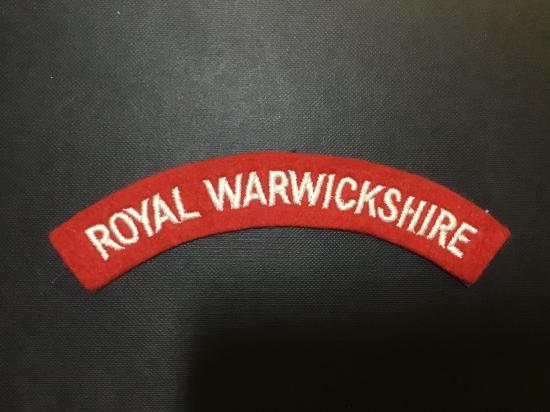 Royal Warwickshire Regiment cloth shoulder title