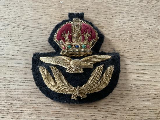 WW2 R.A.F officers padded bullion cap badge
