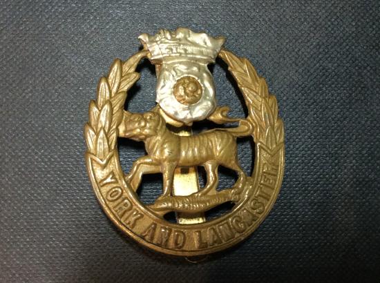 WW1 York & Lancaster Regiment cap badge