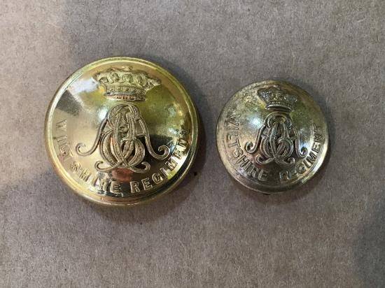 The Wiltshire Regiment officers buttons